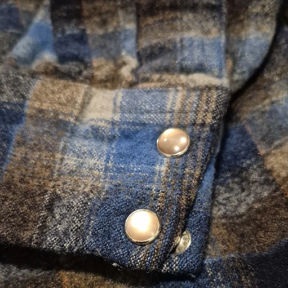 Vintage Pendleton Blue and Black Plaid Shirt - Picture 3 of 7